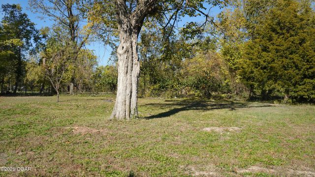 2619 E Central Street, Joplin, MO 64801