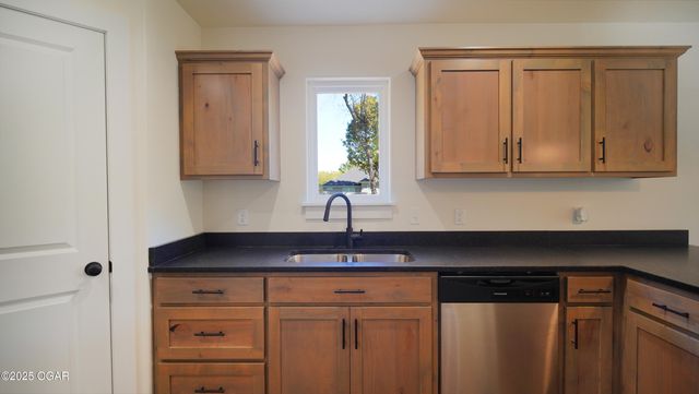 2619 E Central Street, Joplin, MO 64801