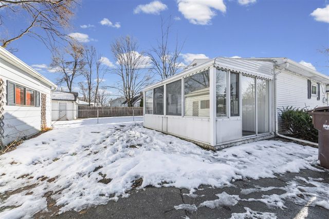 34084 Currier Street, Wayne, MI 48184