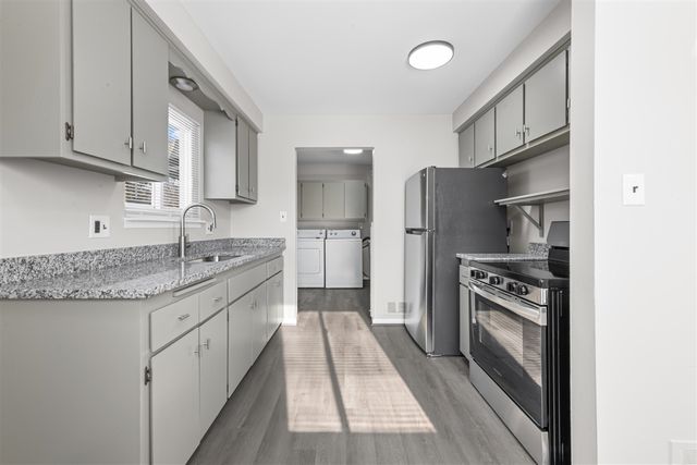 34084 Currier Street, Wayne, MI 48184