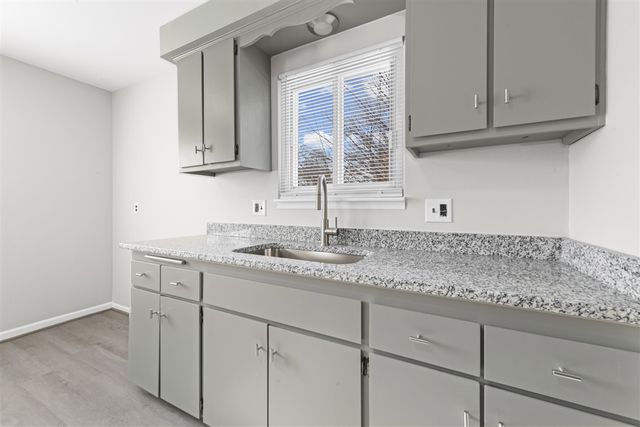 34084 Currier Street, Wayne, MI 48184