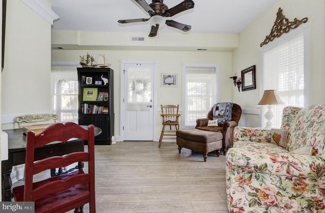 225-227 WINDSOR, Cape May, NJ 08204
