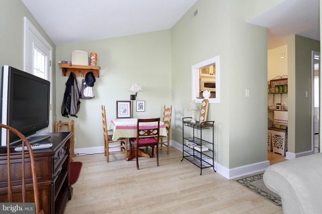 225-227 WINDSOR, Cape May, NJ 08204