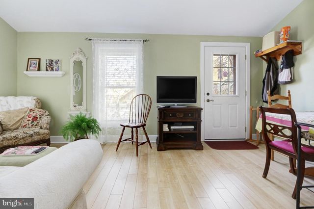 225-227 WINDSOR, Cape May, NJ 08204