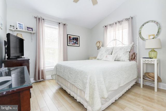 225-227 WINDSOR, Cape May, NJ 08204
