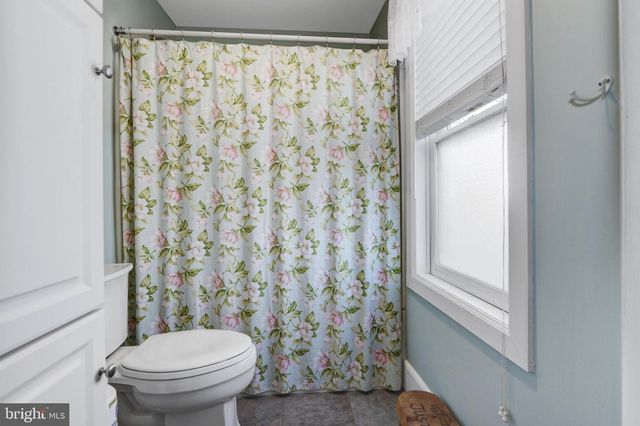 225-227 WINDSOR, Cape May, NJ 08204