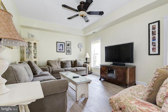 225-227 WINDSOR, Cape May, NJ 08204