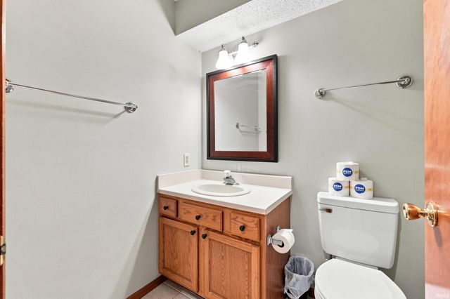 1310 Canal Ridge Drive, New Haven, IN 46774