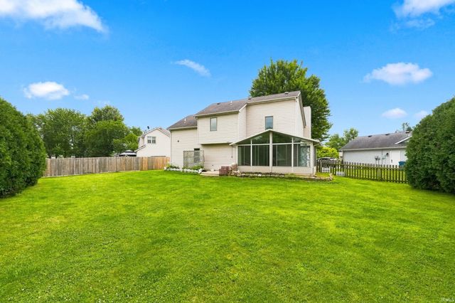 1310 Canal Ridge Drive, New Haven, IN 46774