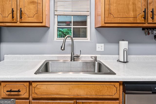 1458 Whispering Pines Drive, Toccoa, GA 30577