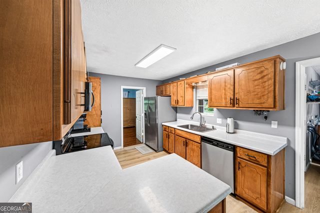 1458 Whispering Pines Drive, Toccoa, GA 30577