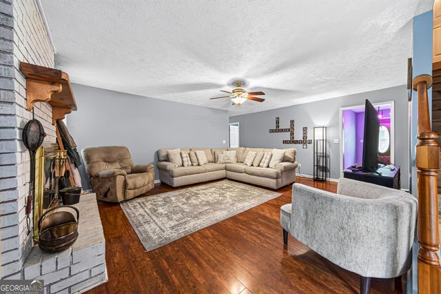 1458 Whispering Pines Drive, Toccoa, GA 30577