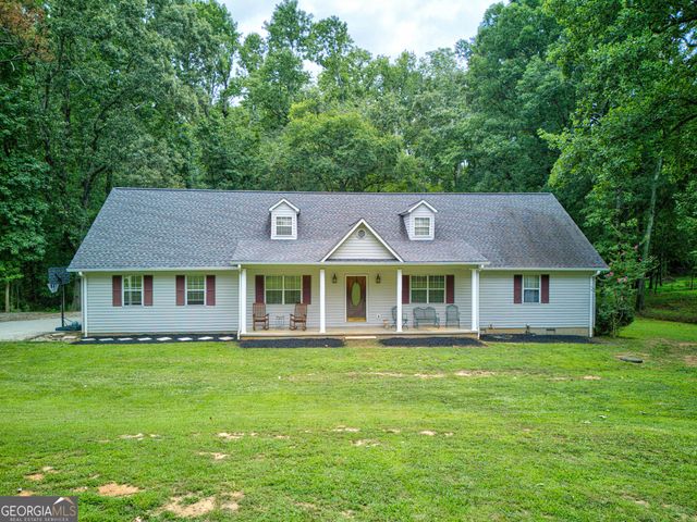 1458 Whispering Pines Drive, Toccoa, GA 30577