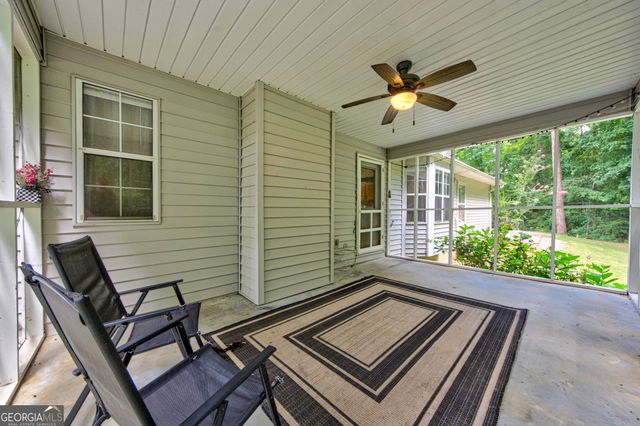 1458 Whispering Pines Drive, Toccoa, GA 30577