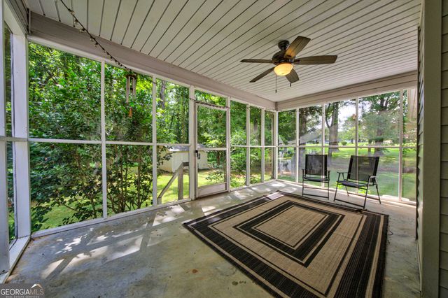 1458 Whispering Pines Drive, Toccoa, GA 30577