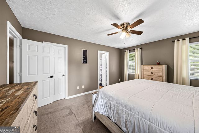 1458 Whispering Pines Drive, Toccoa, GA 30577