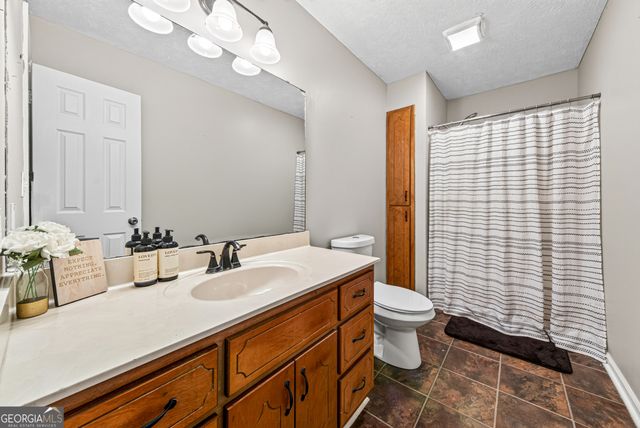 1458 Whispering Pines Drive, Toccoa, GA 30577