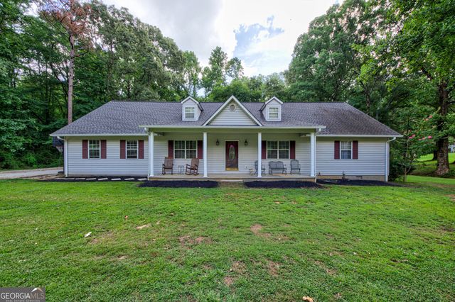 1458 Whispering Pines Drive, Toccoa, GA 30577