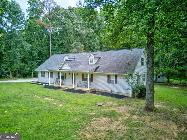 1458 Whispering Pines Drive, Toccoa, GA 30577
