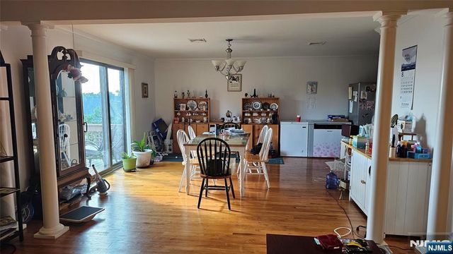 344 E Ruby Avenue A, Palisades Park, NJ 07650