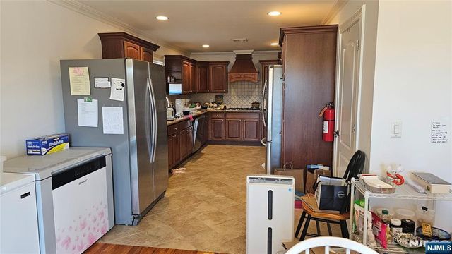 344 E Ruby Avenue A, Palisades Park, NJ 07650