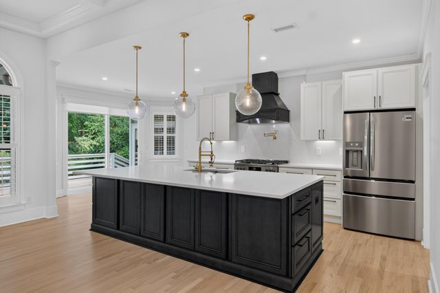 2600 John Boone Court, Mount Pleasant, SC 29466