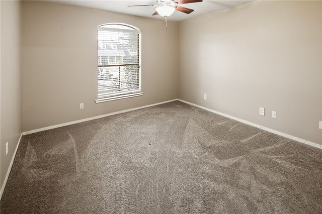 2301 East Briargate Drive, Bryan, TX 77802