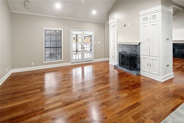 2301 East Briargate Drive, Bryan, TX 77802