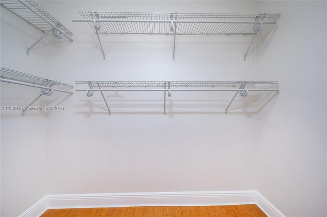 13753 SW 160th Ter, Miami, FL 33177