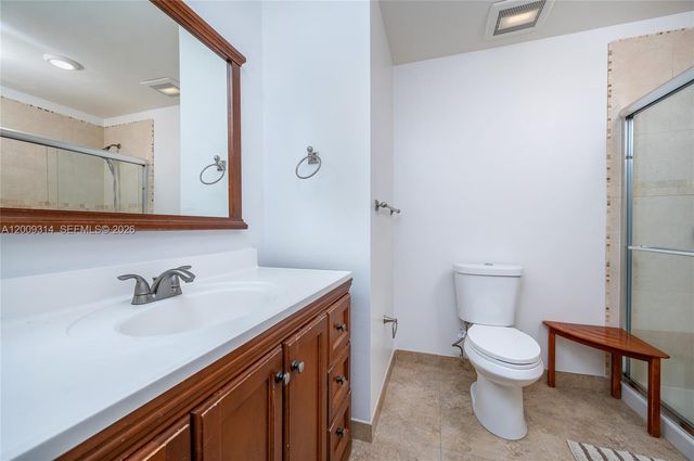 13753 SW 160th Ter, Miami, FL 33177