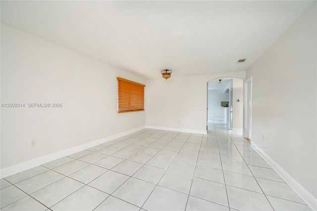 13753 SW 160th Ter, Miami, FL 33177