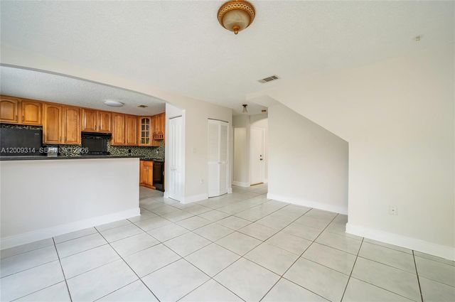 13753 SW 160th Ter, Miami, FL 33177