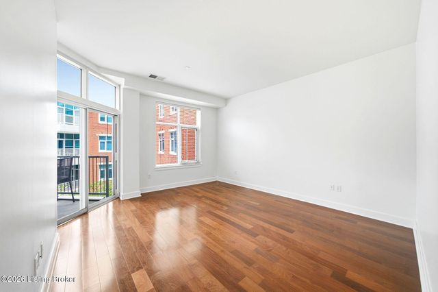 324 E Main St 405, Louisville, KY 40202
