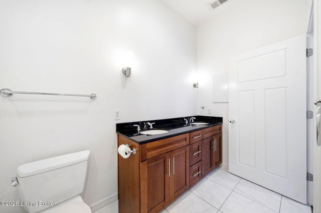 324 E Main St 405, Louisville, KY 40202