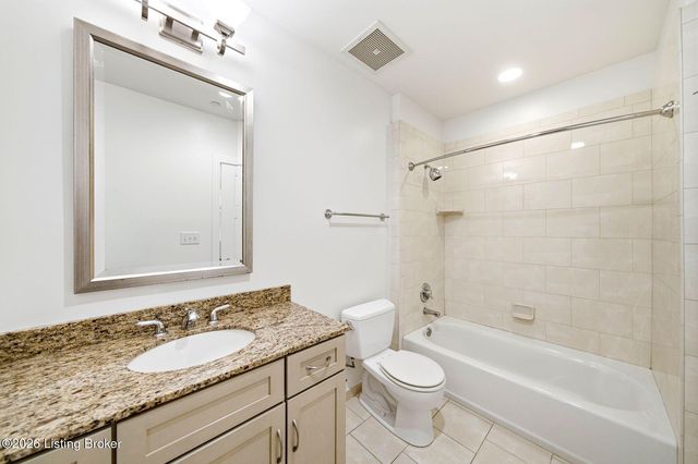 324 E Main St 405, Louisville, KY 40202