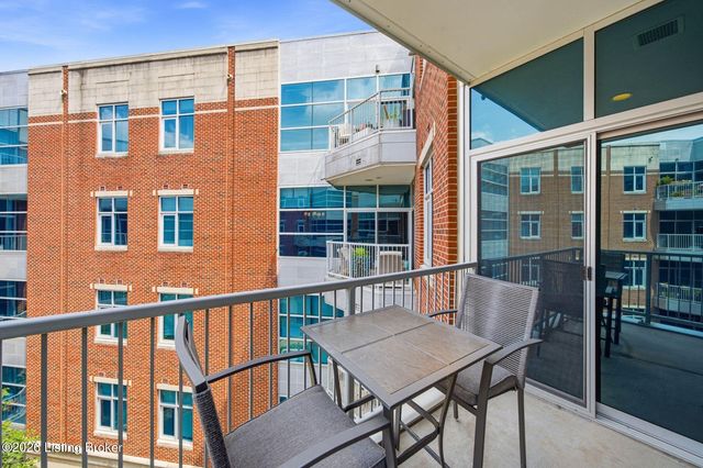 324 E Main St 405, Louisville, KY 40202