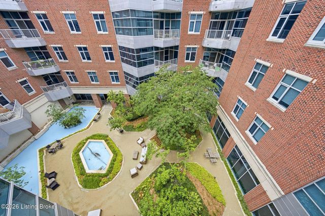 324 E Main St 405, Louisville, KY 40202