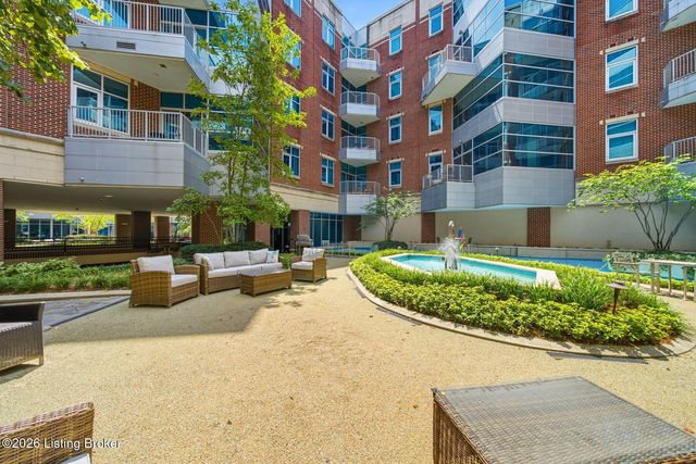 324 E Main St 405, Louisville, KY 40202