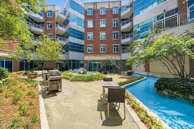 324 E Main St 405, Louisville, KY 40202