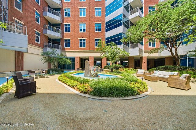 324 E Main St 405, Louisville, KY 40202