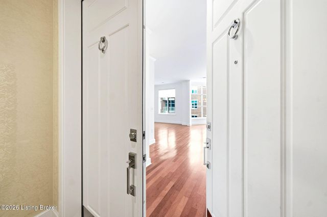 324 E Main St 405, Louisville, KY 40202