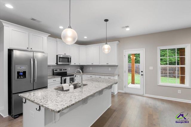 133 W River Cane Run, Perry, GA 31069