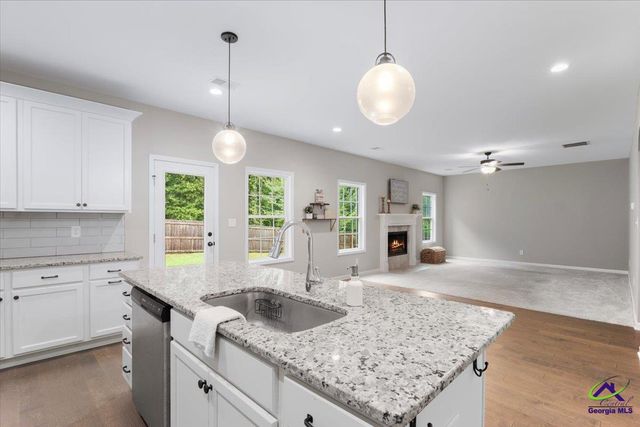 133 W River Cane Run, Perry, GA 31069