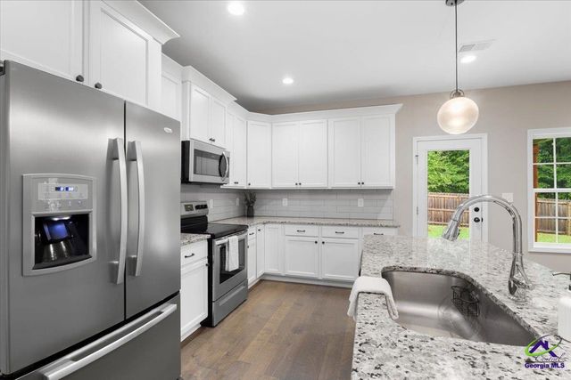 133 W River Cane Run, Perry, GA 31069