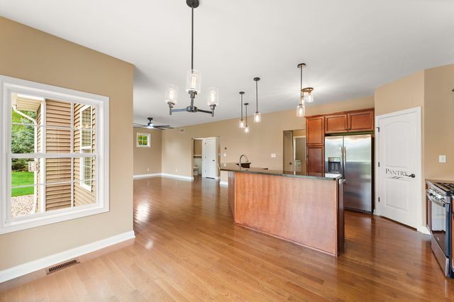 15747 W 103rd Lane, Dyer, IN 46311