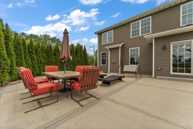 15747 W 103rd Lane, Dyer, IN 46311