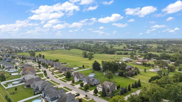 15747 W 103rd Lane, Dyer, IN 46311