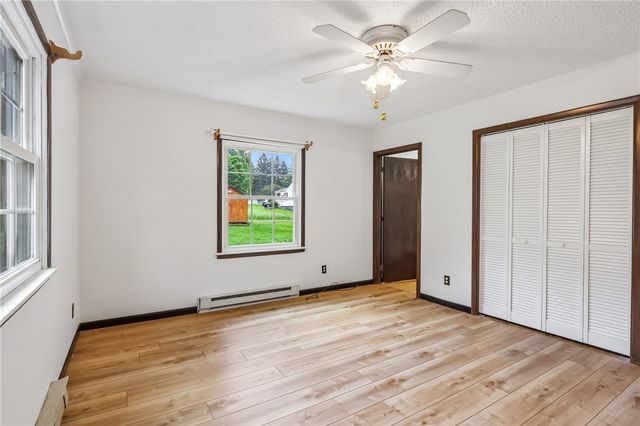 1112 Motor St, Shenango Twp, PA 16101