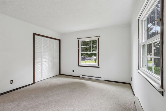 1112 Motor St, Shenango Twp, PA 16101