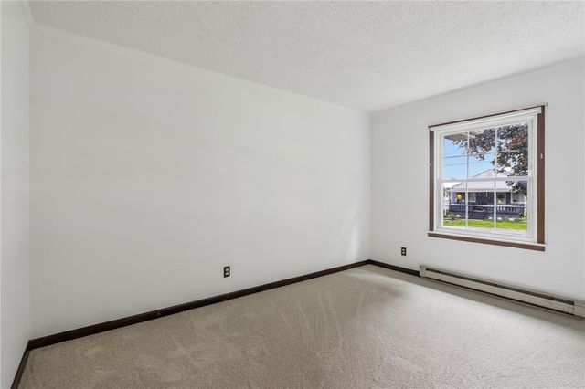 1112 Motor St, Shenango Twp, PA 16101